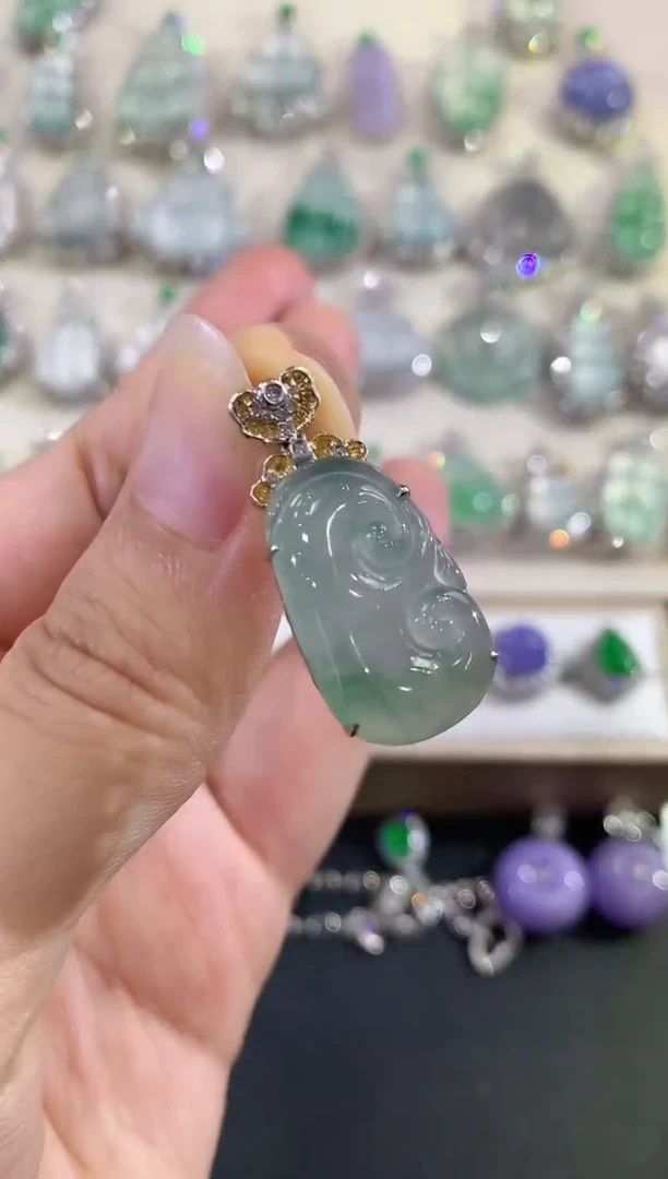 翡翠18K金镶嵌吊坠(不含链)V3