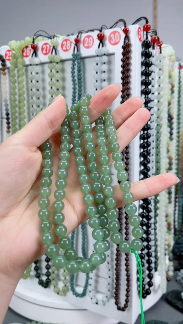 颈饰未镶嵌和田玉黑*8