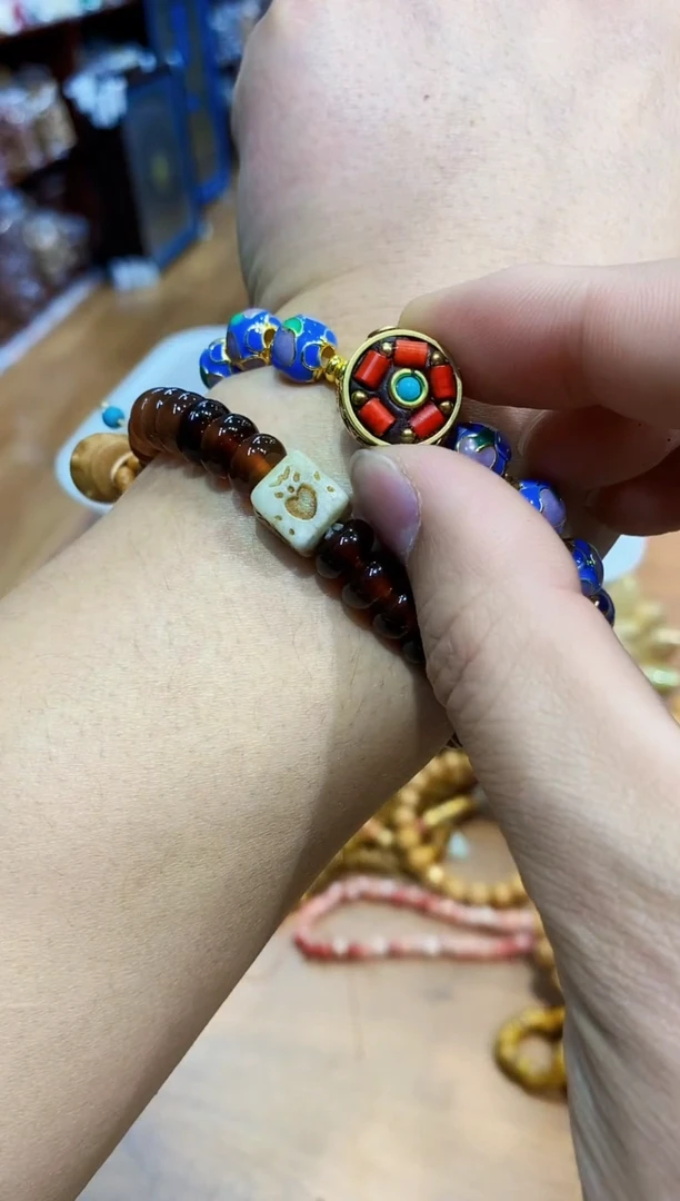 【闪购商品】非洲檀香吊坠藏式配件拍1发2