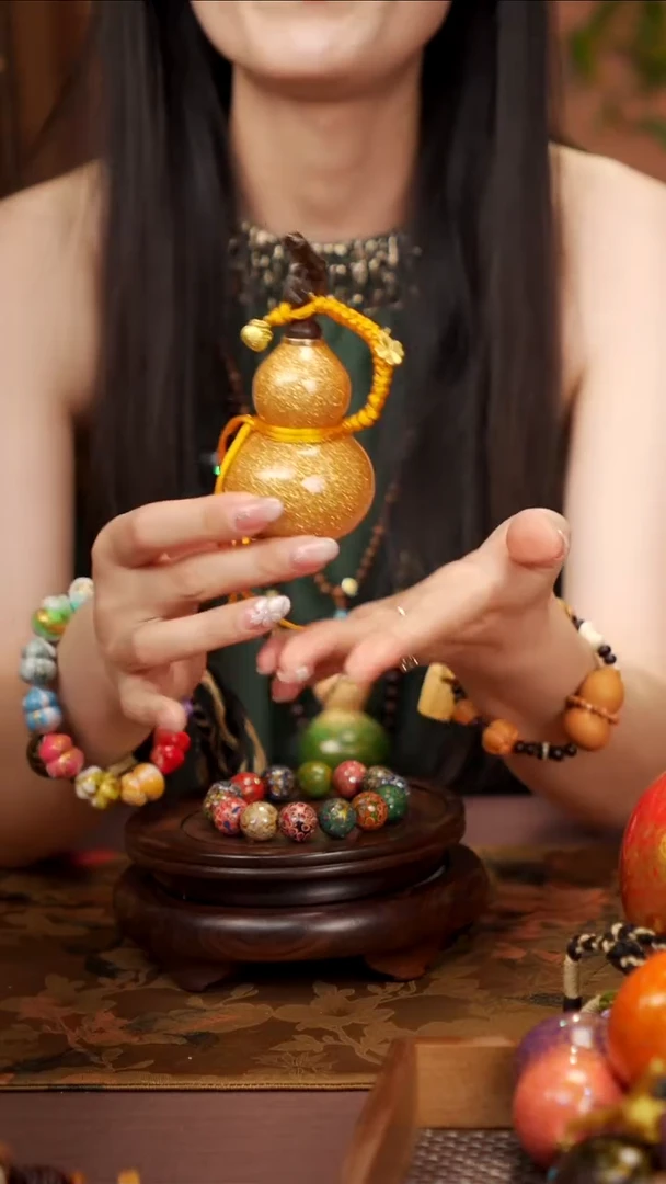 230易林大漆开口小葫芦----98