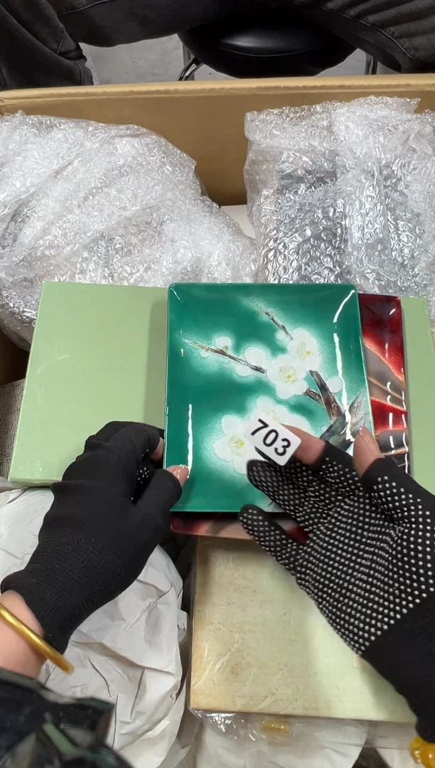 瓷片?****?703中古商品谨慎参拍