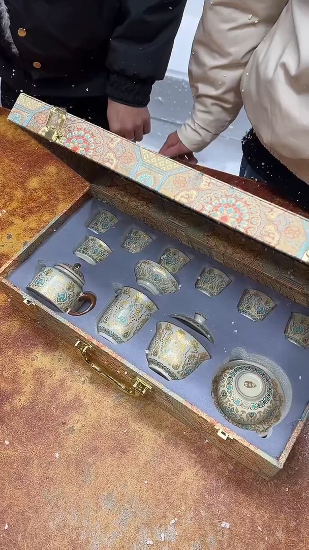 瓷片其他@@@（带图中礼盒）