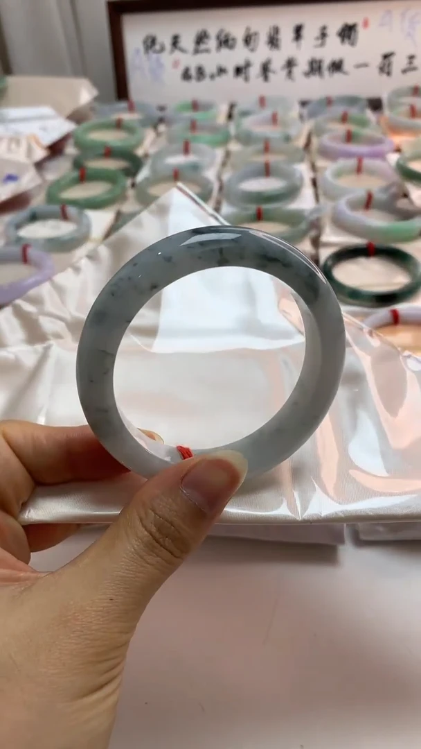 未镶嵌手镯翡翠57.6冰乌鸡