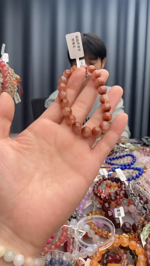 【闪购商品】水晶手链未镶嵌兔毛