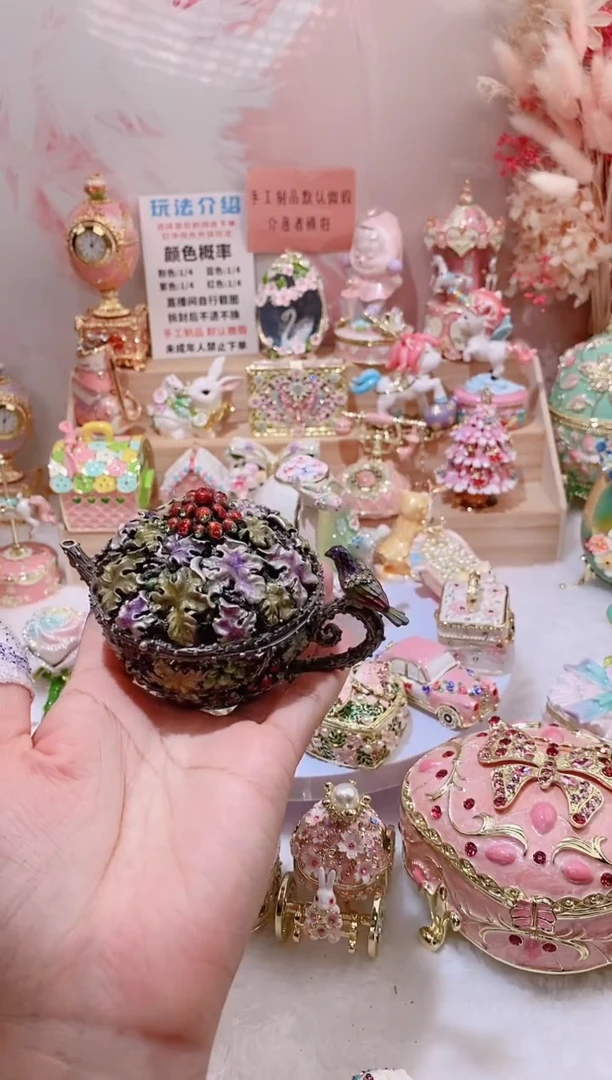 珐琅彩首饰盒摆件