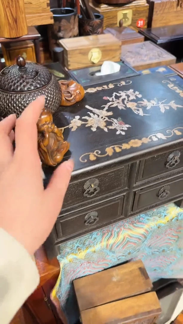 【闪购商品】木木艺紫檀鸟踏花枝四抽屉柜798.888