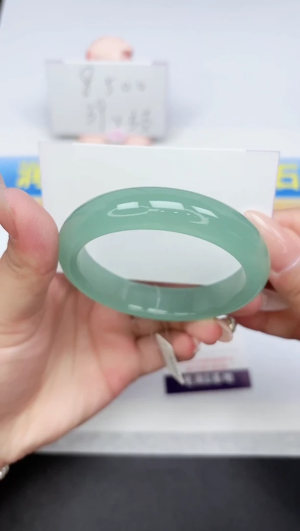 石英质玉手镯未镶嵌77-58.5