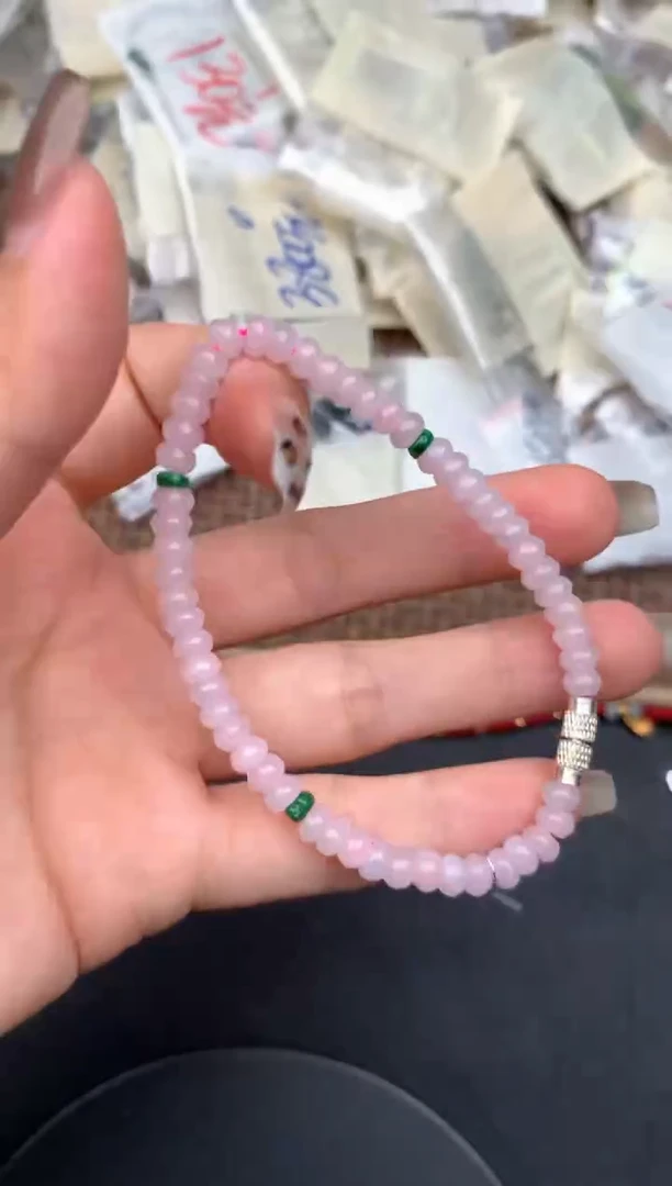 未镶嵌挂件翡翠一