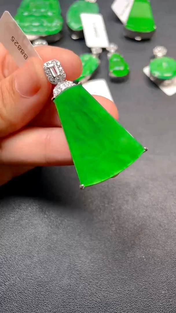 吊坠(不含链)银S925镶嵌翡翠吊坠