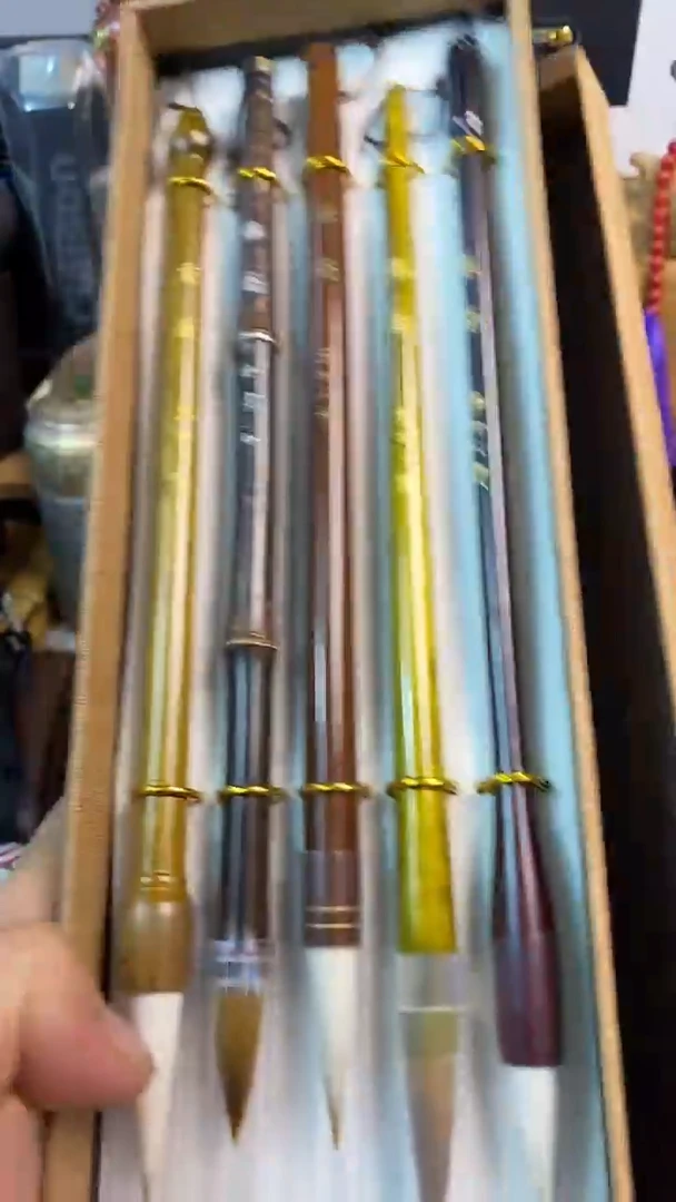 瓷片闪购商品，如图所示