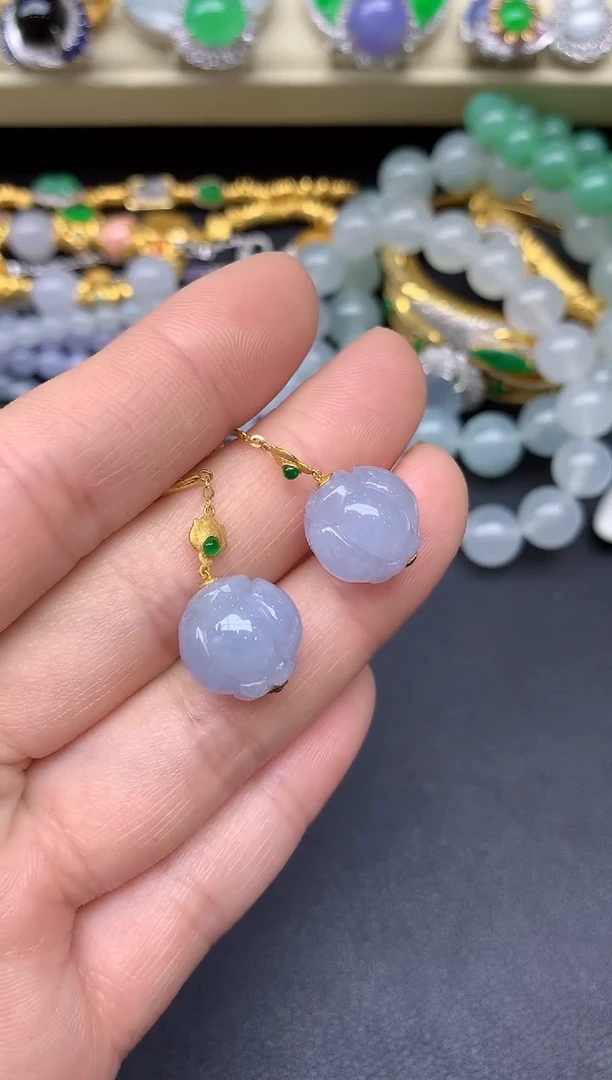 18K金镶嵌翡翠耳饰29-雪姐翡翠天天见