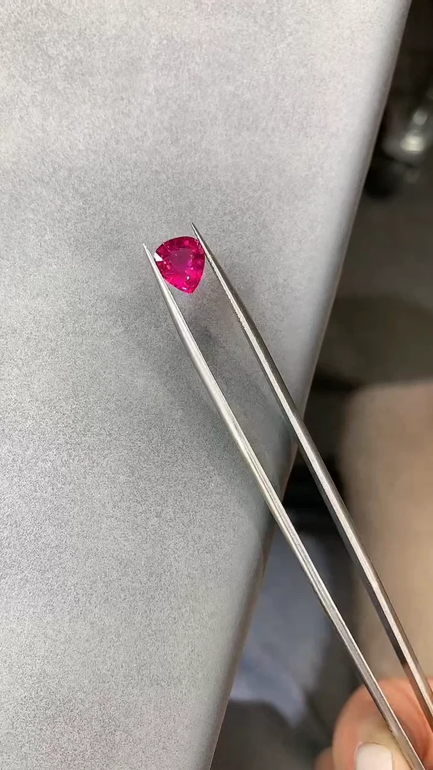 未镶嵌裸石碧玺卢比来裸石1.61ct