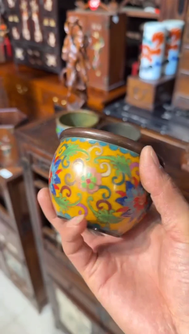 木木头款景泰蓝黄色小缸168.888