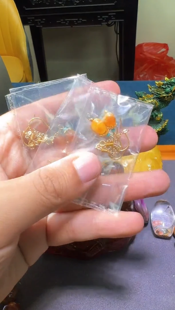 【闪购商品】蜜蜡耳饰未镶嵌多样性发一件655