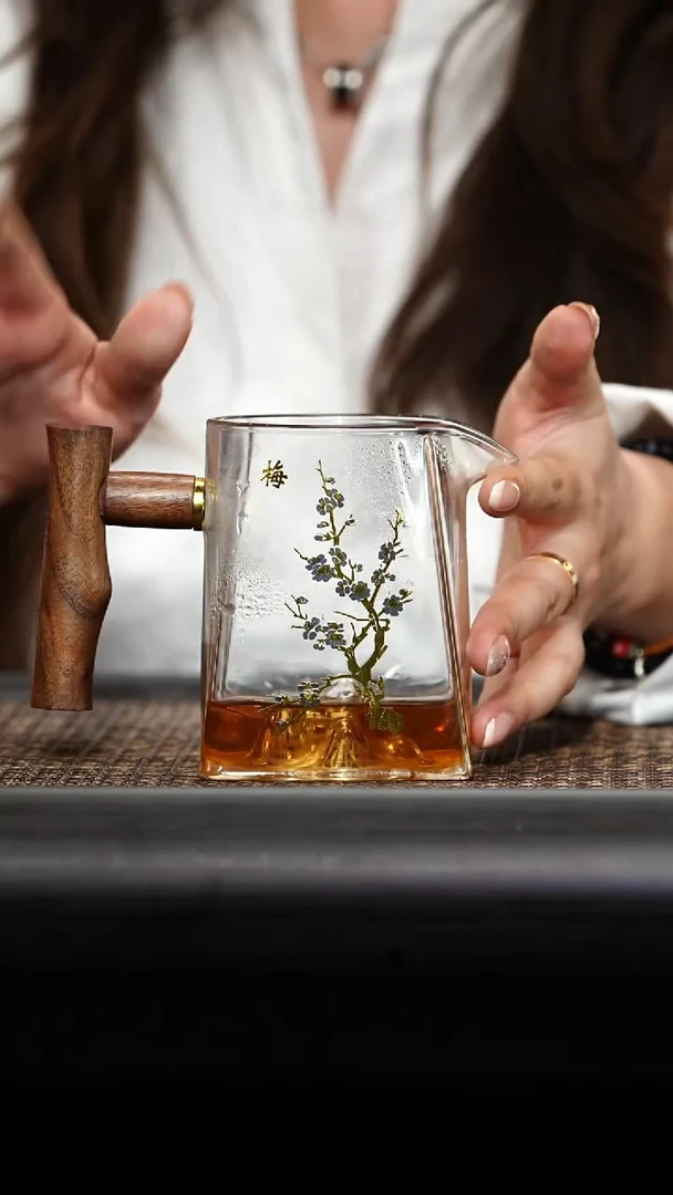 茶壶紫砂木把公道杯（梅花）