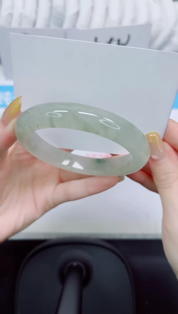 石英质玉手镯未镶嵌284