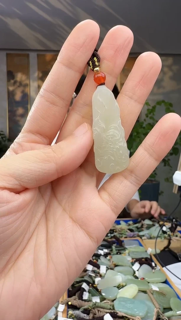 未镶嵌和田玉挂件拍一发一
