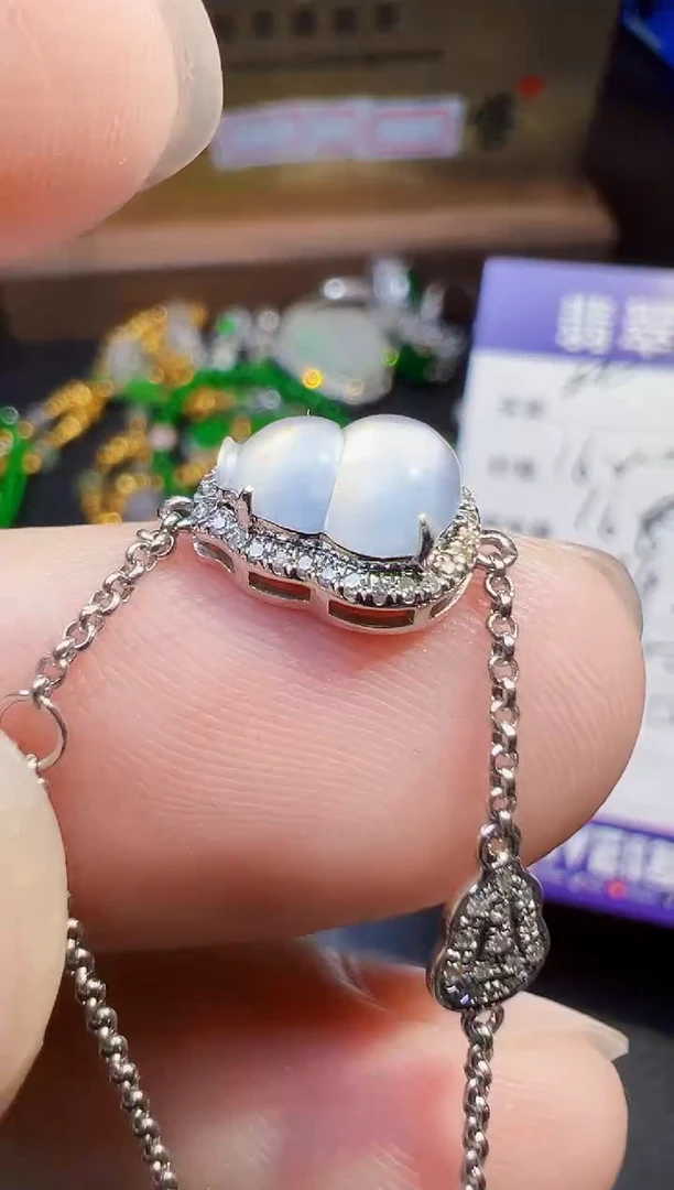 18K金镶嵌手链翡翠早*翡翠