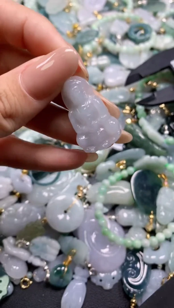 颈饰未镶嵌翡翠4262