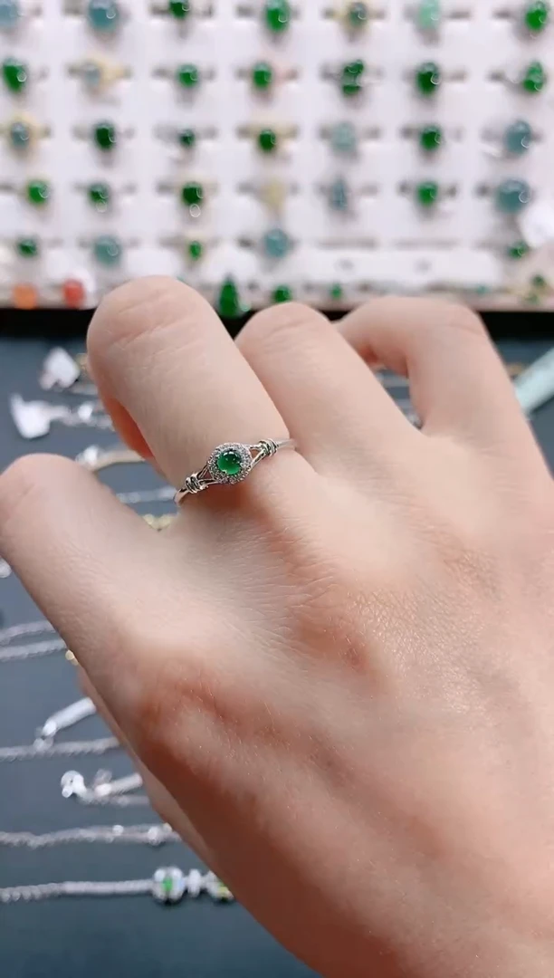 【闪购商品】翡翠戒指银S925镶嵌天然翡翠