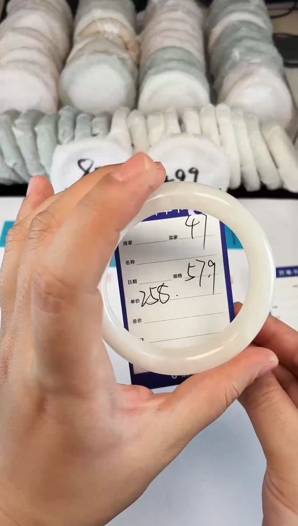 未镶嵌手镯和田玉（白玉）47