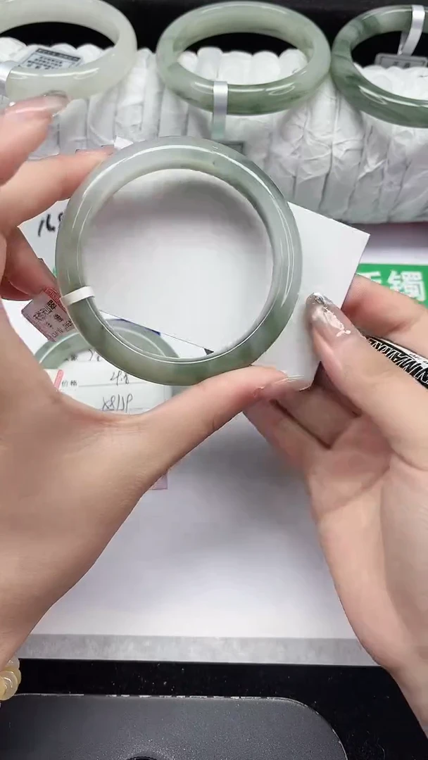 未镶嵌手镯石英质玉226-58/59