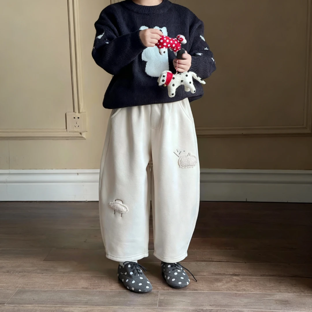 男女童加绒卫裤秋冬季新款儿童休闲百搭直筒加厚刺绣九分弯刀裤子