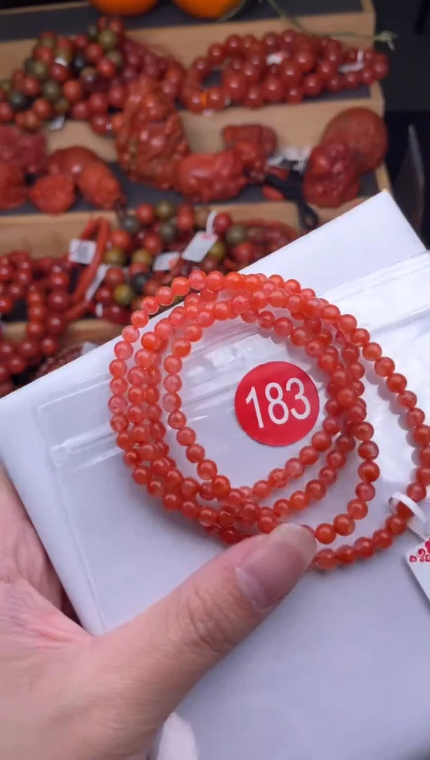 【闪购商品】南红玛瑙珠宝奇石未镶嵌183-4