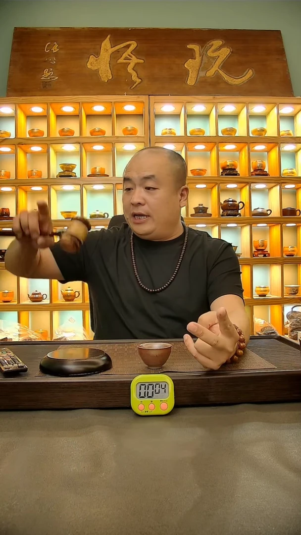 茶盏34.。。。。。。。。