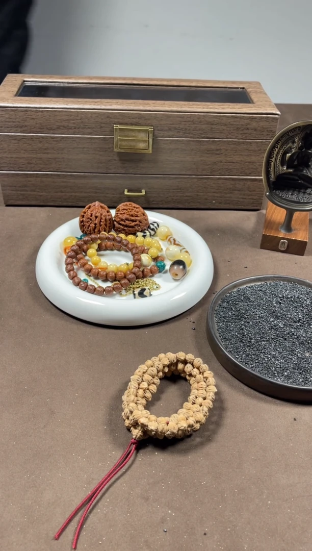 手串柏香籽/百香籽小鱼出品--奇异汉堡