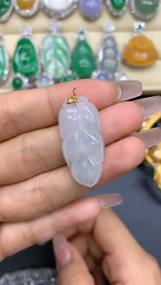 颈饰18K金镶嵌翡翠122-中国好珍宝