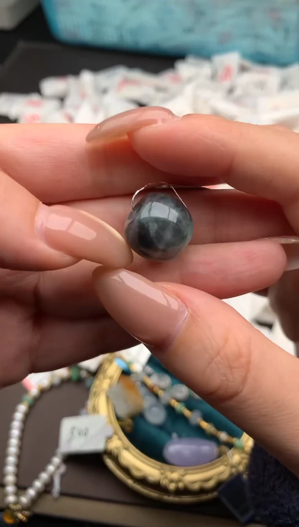 【闪购商品】翡翠挂件未镶嵌  一