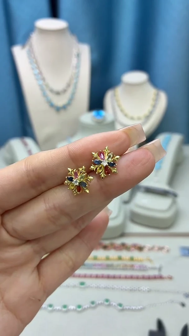 耳饰彩色蓝宝石银S925镶嵌290JH0104产品一个（多样性）