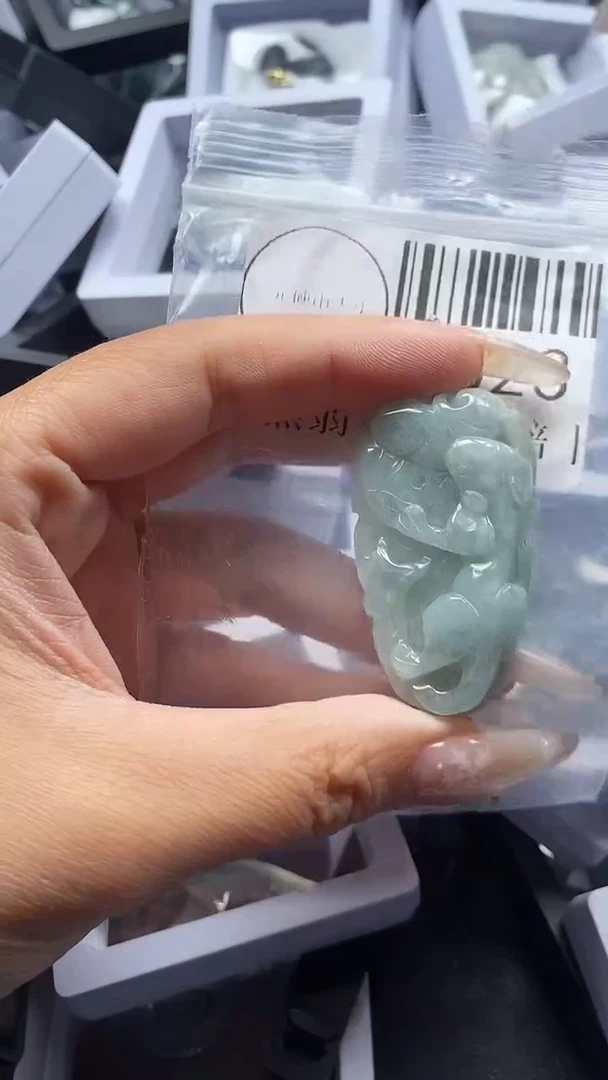 颈饰未镶嵌翡翠3523