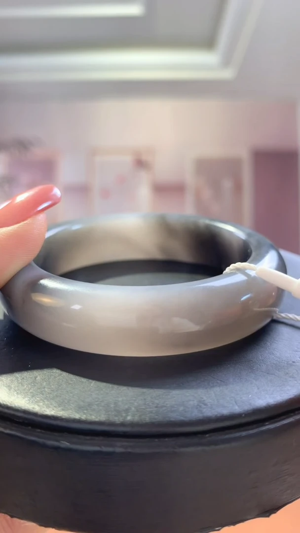 【闪购商品】和田玉手镯未镶嵌烟紫手镯54