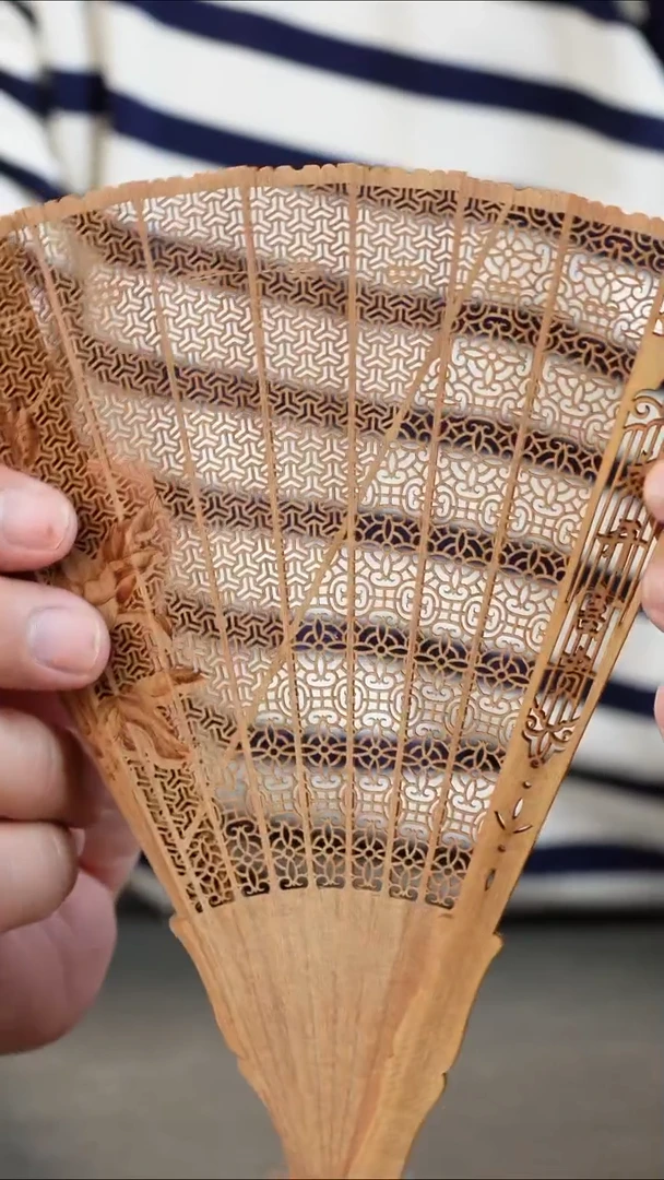 檀香木把件檀香扇子