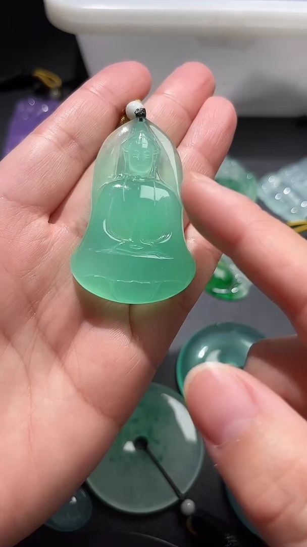 颈饰未镶嵌翡翠绑绳含赠品吊坠多样性GY02