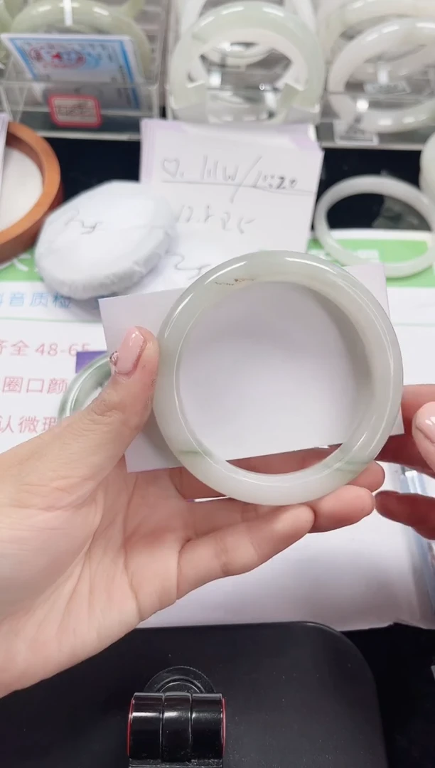 未镶嵌手镯石英质玉203-57/58