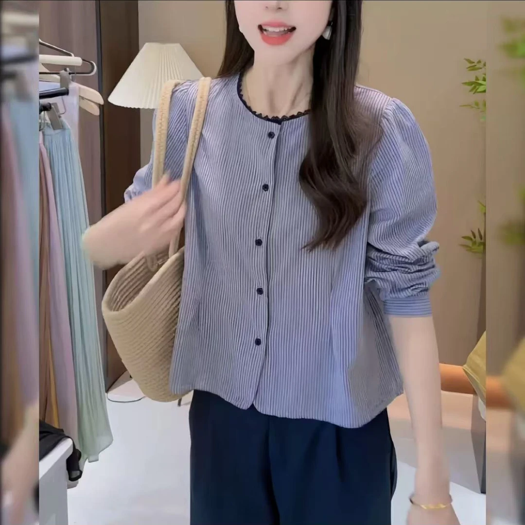 2025秋季新款小众女生圆领衬衫时尚洋气宽松百搭条纹休闲