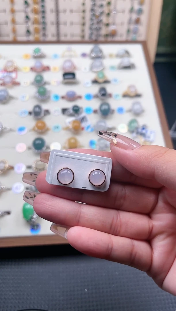 【闪购商品】翡翠耳饰银S925镶嵌天然A货翡翠耳钉