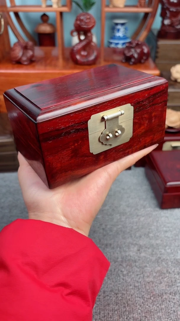 【闪购商品】老板娘推荐小叶盒子