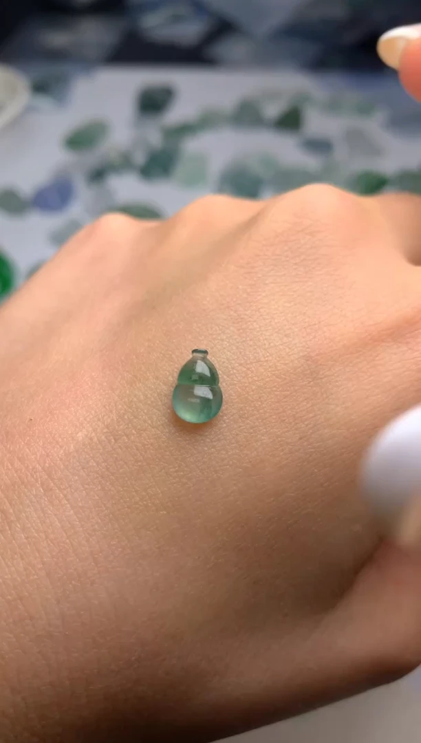 未镶嵌定制翡翠毛货