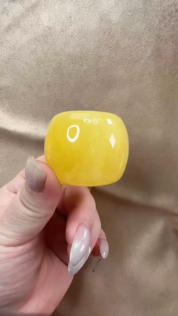 琥珀颈饰未镶嵌吊坠