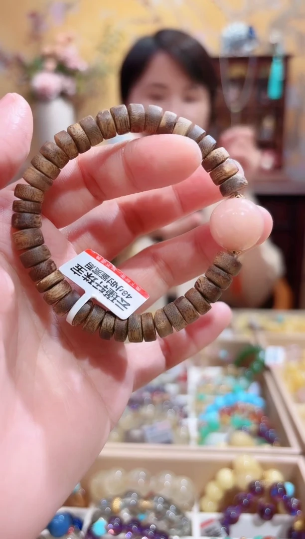 未镶嵌蛋白石手串设计款珠串