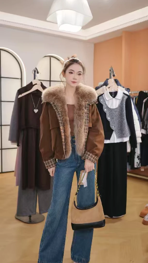 Z8766新款时尚加厚拼接短款秋冬时尚休闲长袖外套女