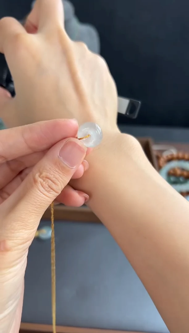 翡翠未镶嵌颈饰602买断