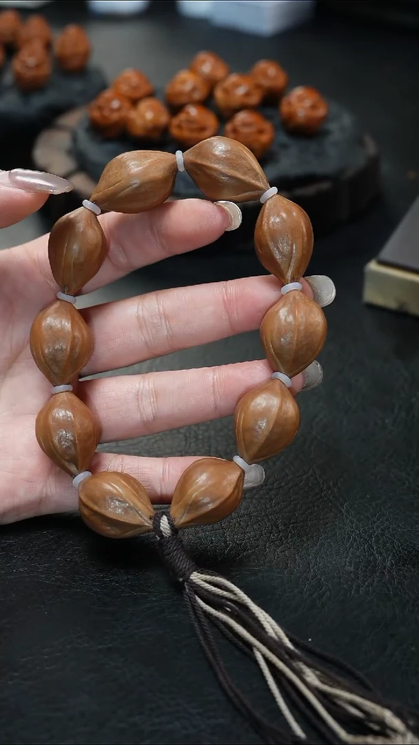 手串/手链橄榄核鱼子精品核文化
