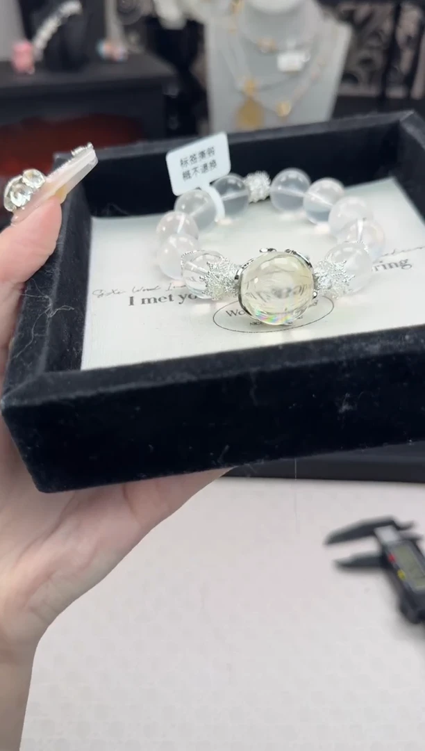 水晶手链未镶嵌天然水晶 多样性发货