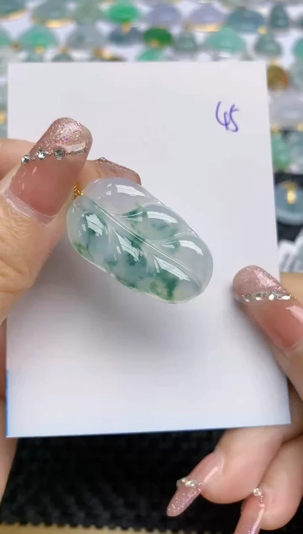 【闪购商品】翡翠颈饰18K金镶嵌天然A货翡翠 45
