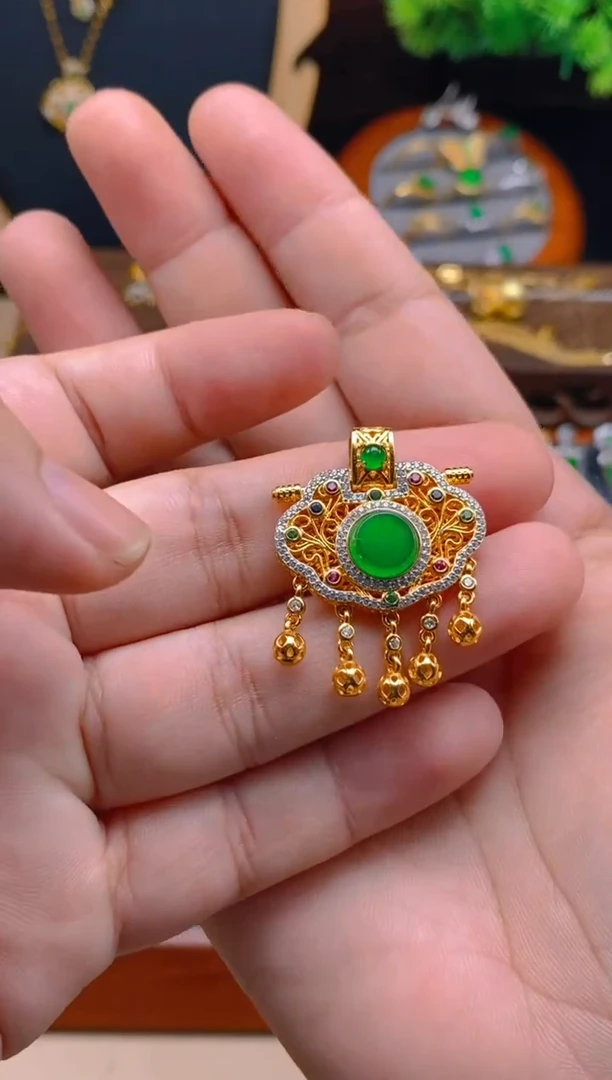 翡翠银S925镶嵌吊坠(不含链)无事牌如意锁